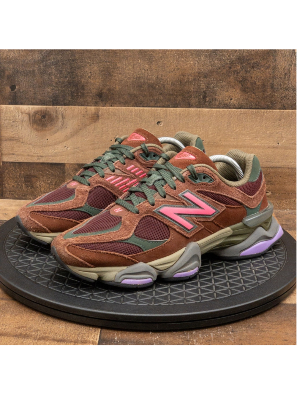 NEW BALANCE 9060 BURGUNDY PINK MENS ATHLETIC SHOES RETRO SIZE 9D U9060BUR
